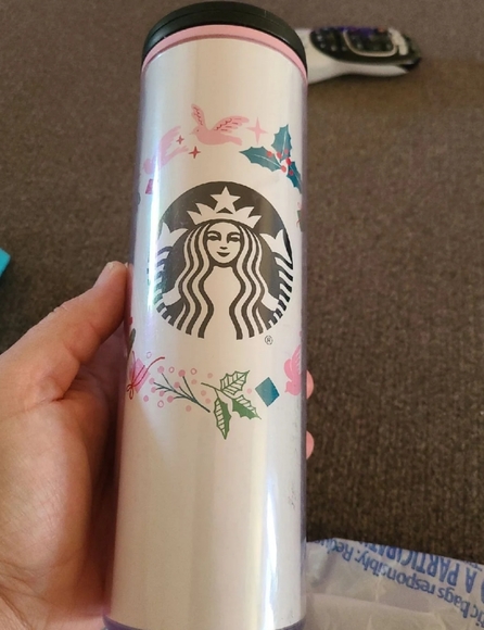 Starbucks Other - Starbucks wreath tumbler